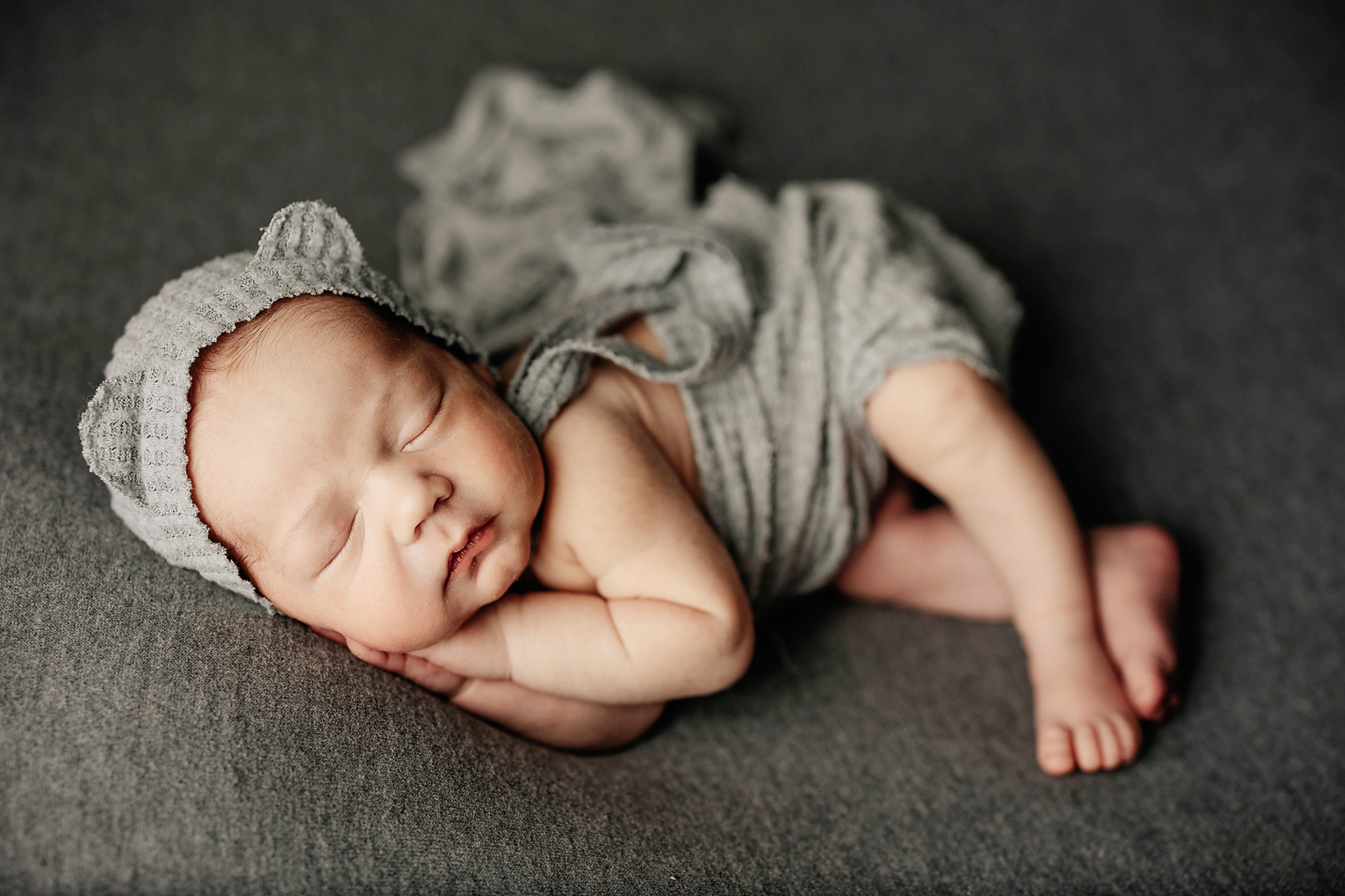 newborn photography akron